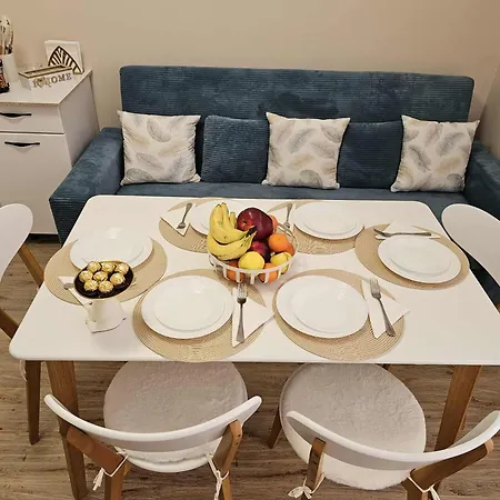 Daire Bee Happy, Pchelinski Bani,hot Mineral Water *